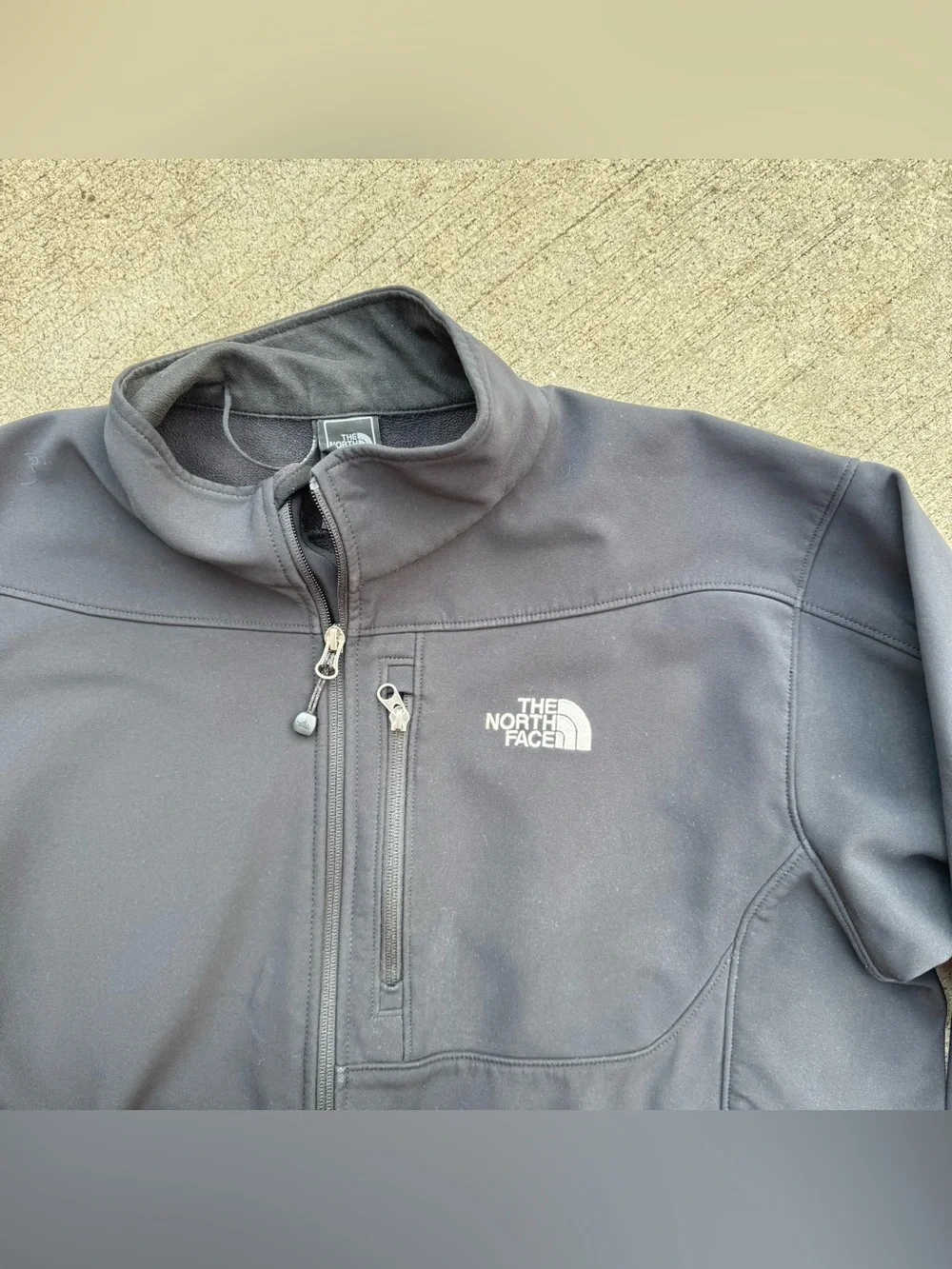 The North Face Men's Softshell Jacket Size XL Black Full Zip Windproof Fleece-Li